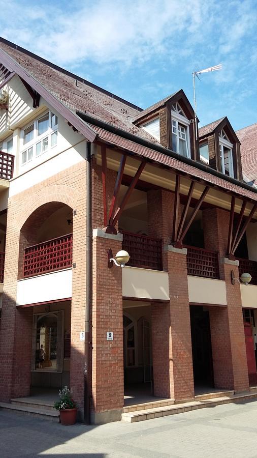 Varlak Apartman Debrecen Exterior photo
